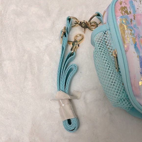 Pottery Barn Teen Gear-Up Artsy Backpack and Lunch Box - Picture 4 of 5